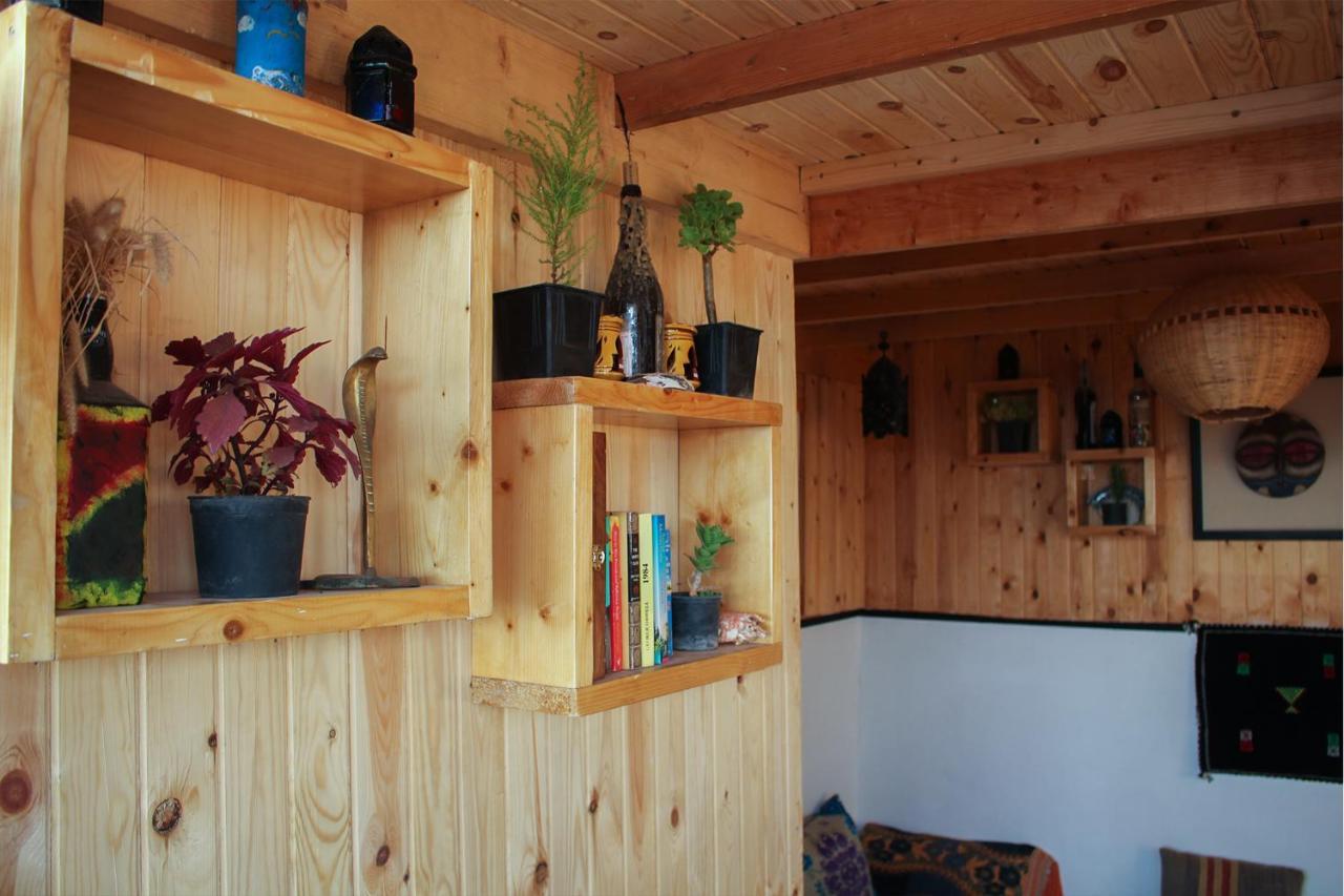 Afer Surf Hostel Эмуан Экстерьер фото