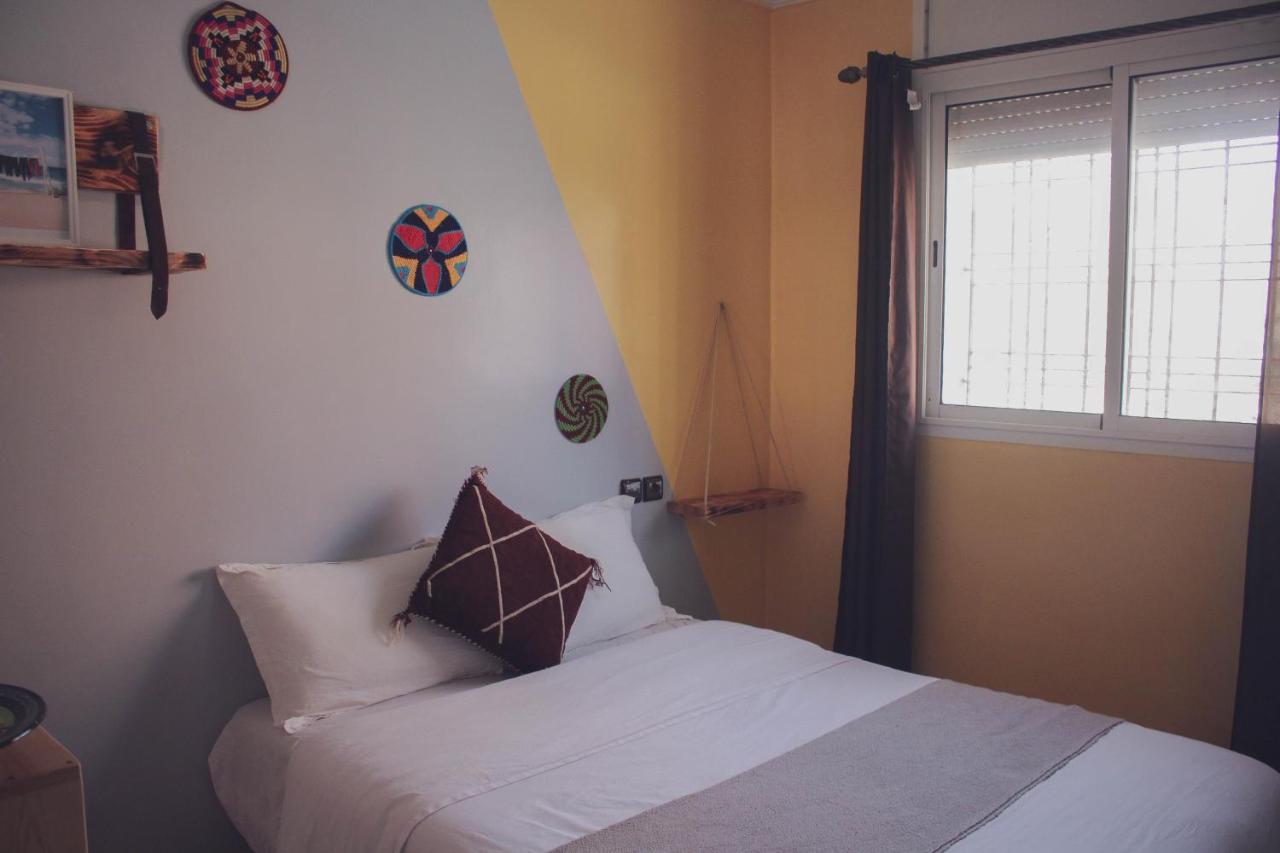 Afer Surf Hostel Эмуан Экстерьер фото